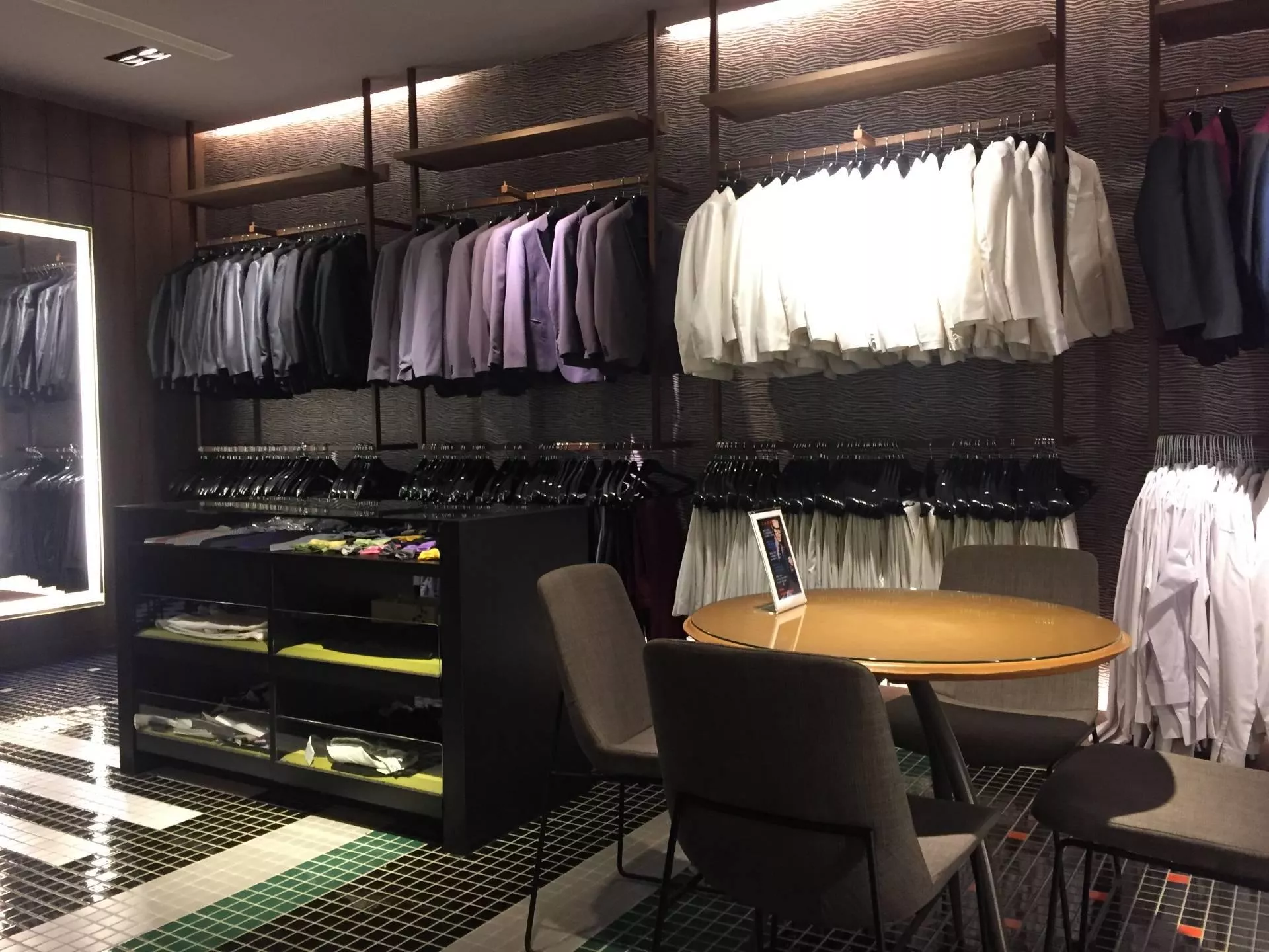 【店面實景】-拓元西服(16)-店面實景