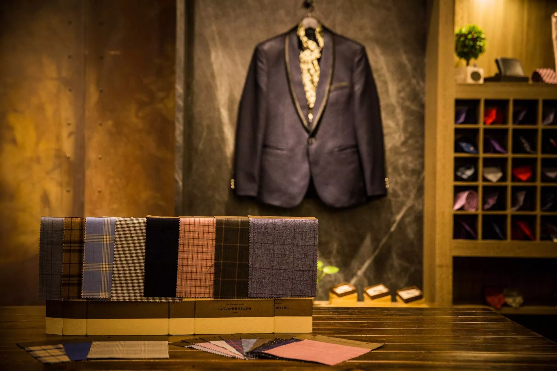 【店面實景】-拓元西服(29).JPG-店面實景